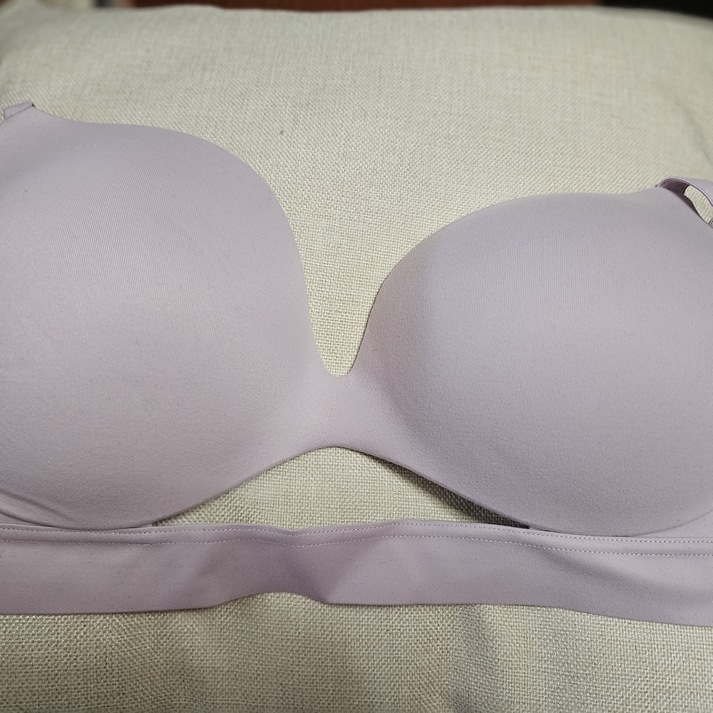 Victoria's Secret Light Purple Strapless Bra
